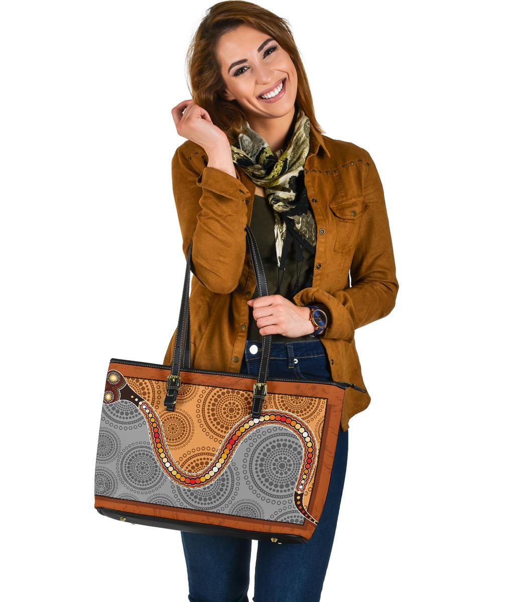 leather-tote-bag-indigenous-snake