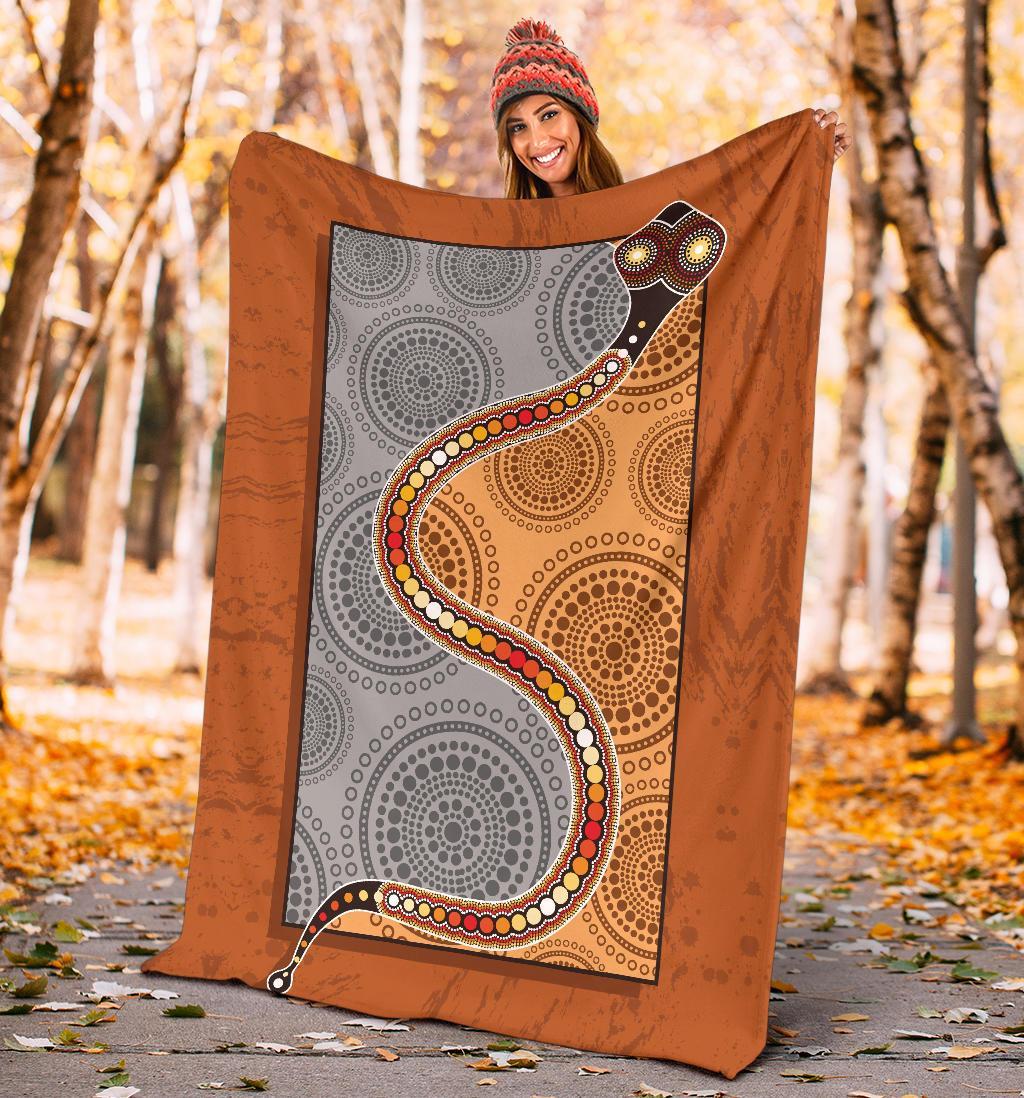 premium-blanket-indigenous-snake