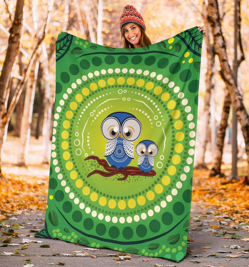 premium-blanket-indigenous-owl