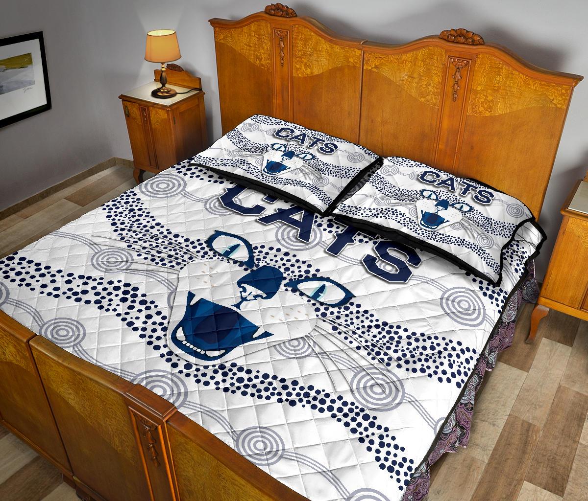 geelong-quilt-bed-set-cats-indigenous-white
