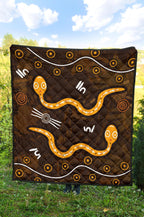 aboriginal-premium-quilt-indigenous-snake-hand-brown-color-1