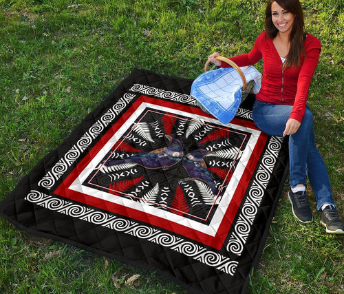 tui-silver-fern-art-2-quilt