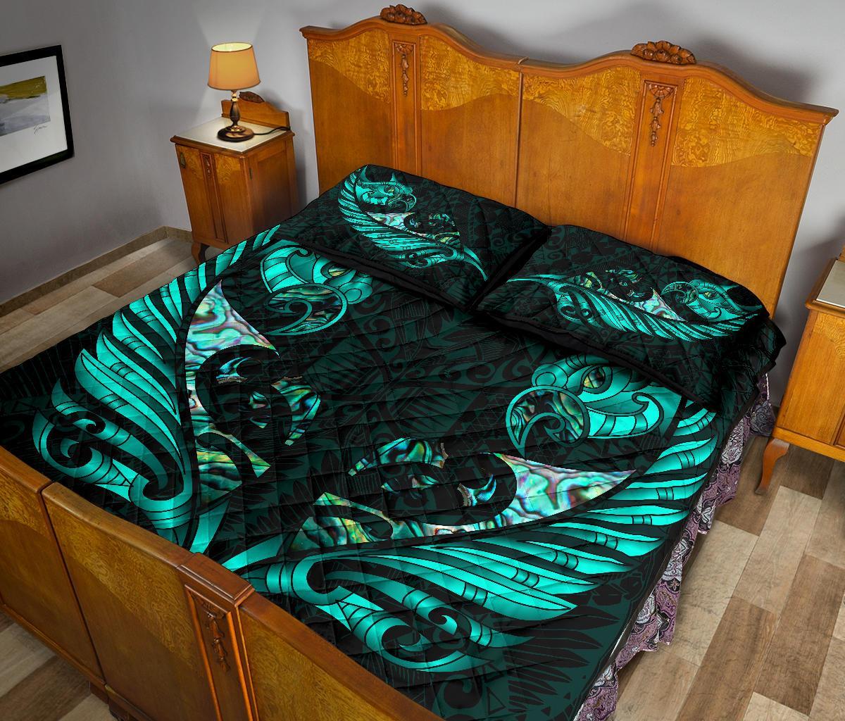 new-zealand-quilt-bed-set-manaia-paua-fern-wing-turquoise