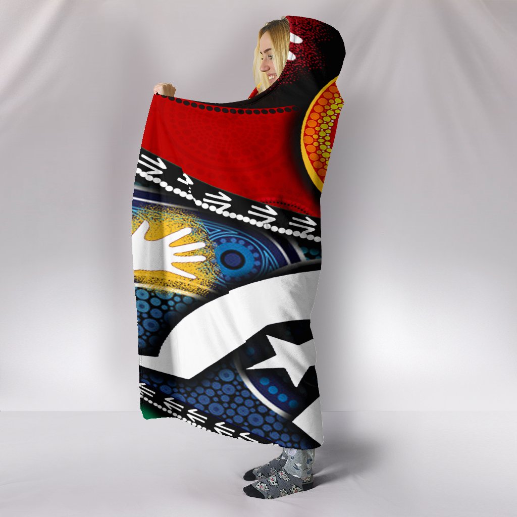 hooded-blanket-australian-naidoc-aboriginal-and-torres-strait-island-flags