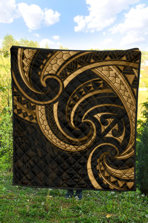new-zealand-maori-mangopare-premium-quilt-polynesian-gold