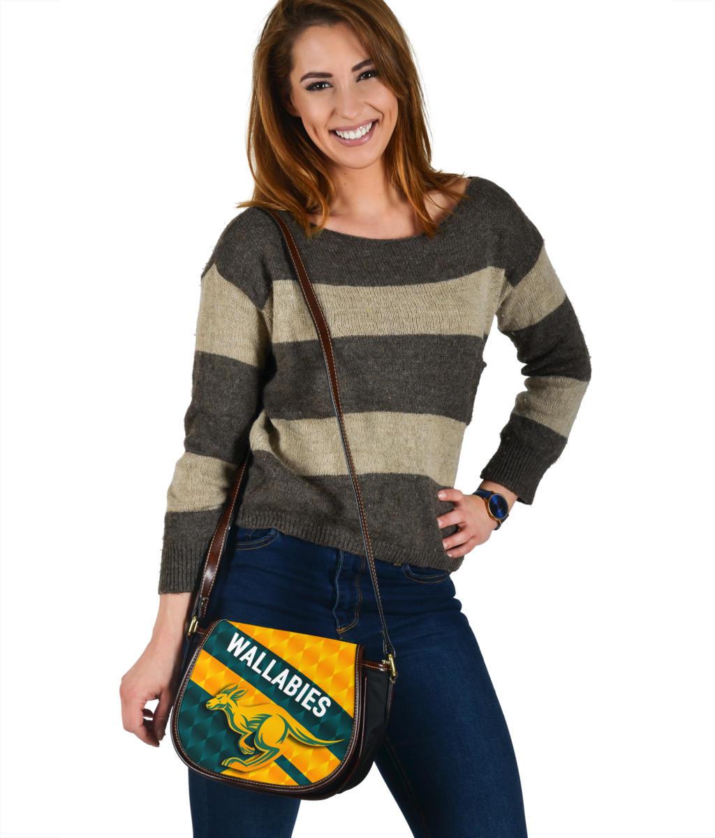 wallabies-canvas-leather-saddle-bag-sporty-style
