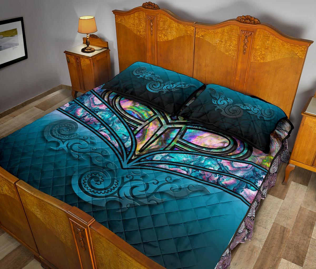 new-zealand-warriors-quilt-bed-set-maori-warriors-paua-shell-quilt-and-pillow-cover