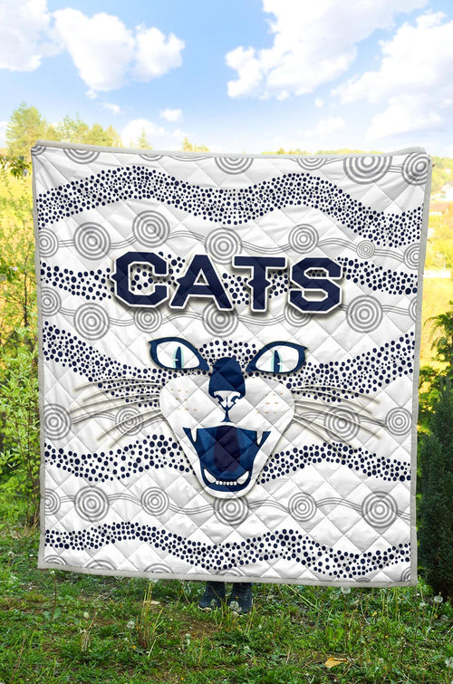 geelong-premium-quilt-cats-indigenous-white