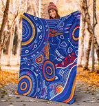 aboriginal-premium-blanket-indigenous-footprint-patterns-blue-color