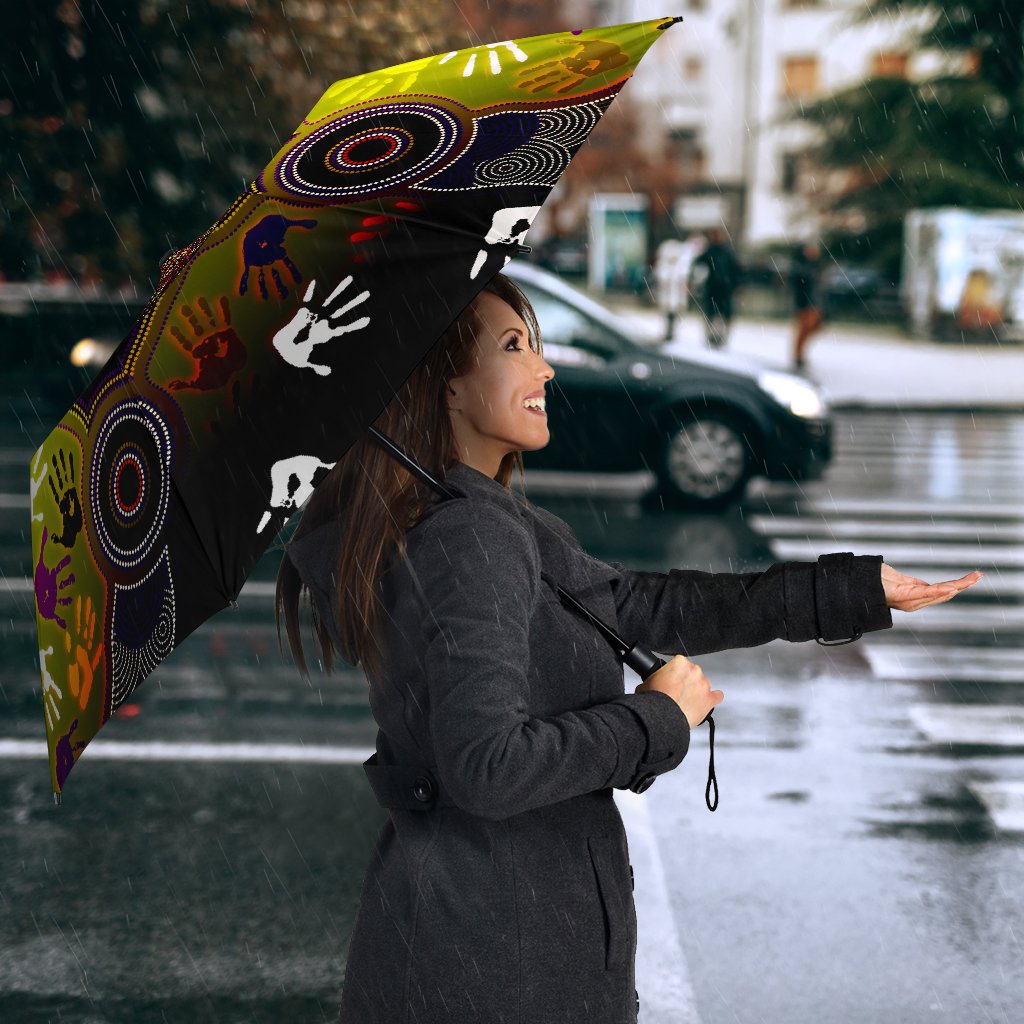 aboriginal-umbrellas-indigenous-circle-dot-painting-hand-art