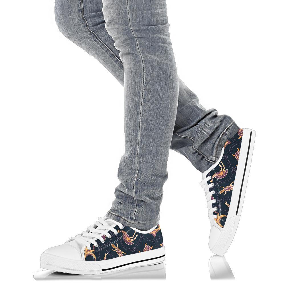 low-top-shoes-indigenous-animals-patterns