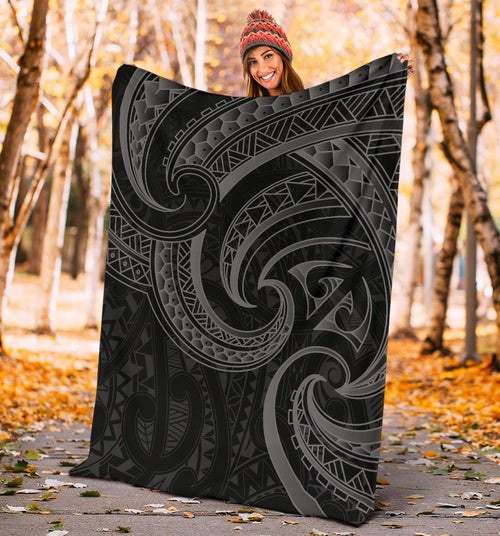 new-zealand-maori-mangopare-premium-blanket-polynesian-black
