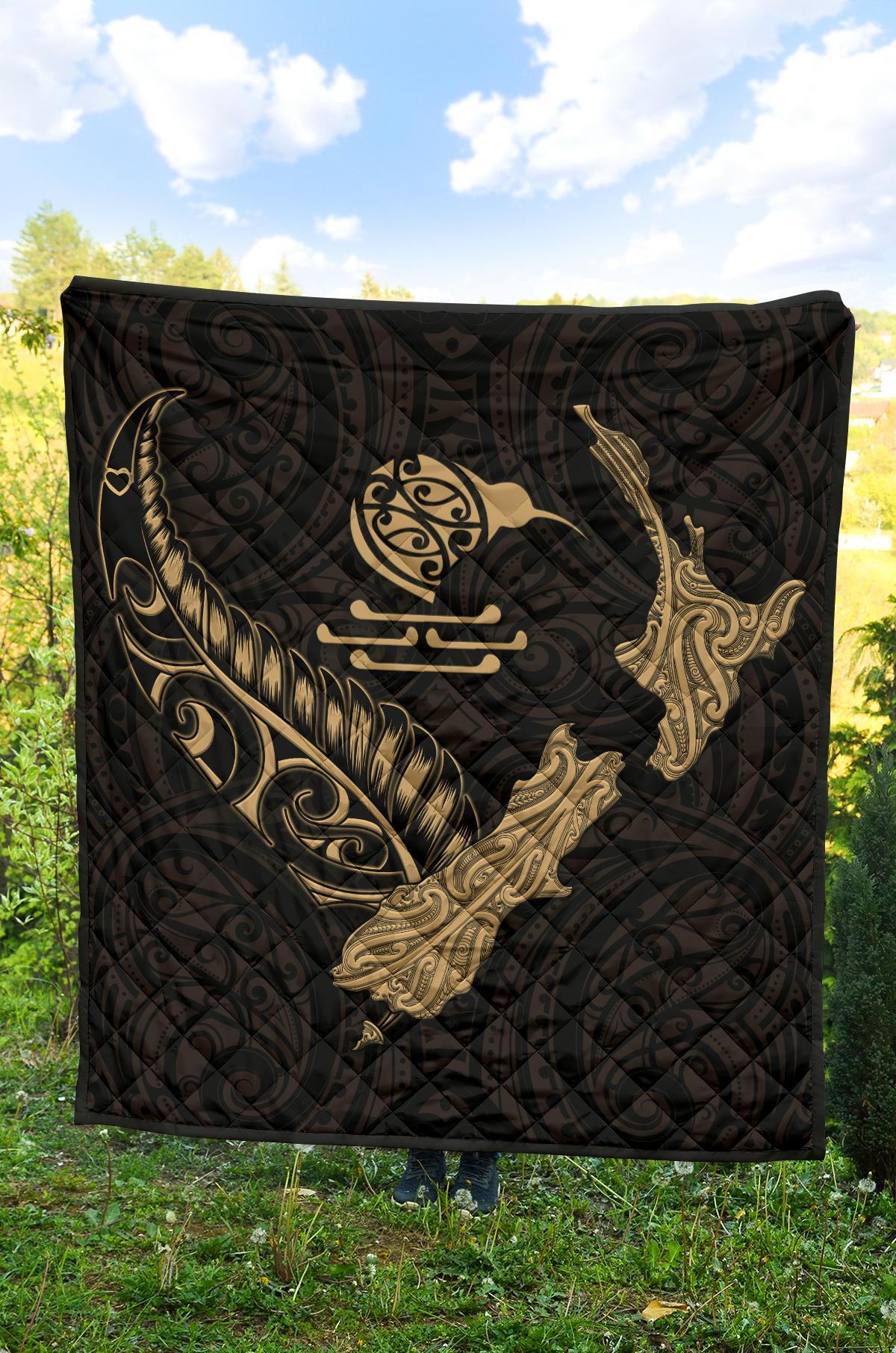 new-zealand-heart-premium-quilt-map-kiwi-mix-silver-fern-gold