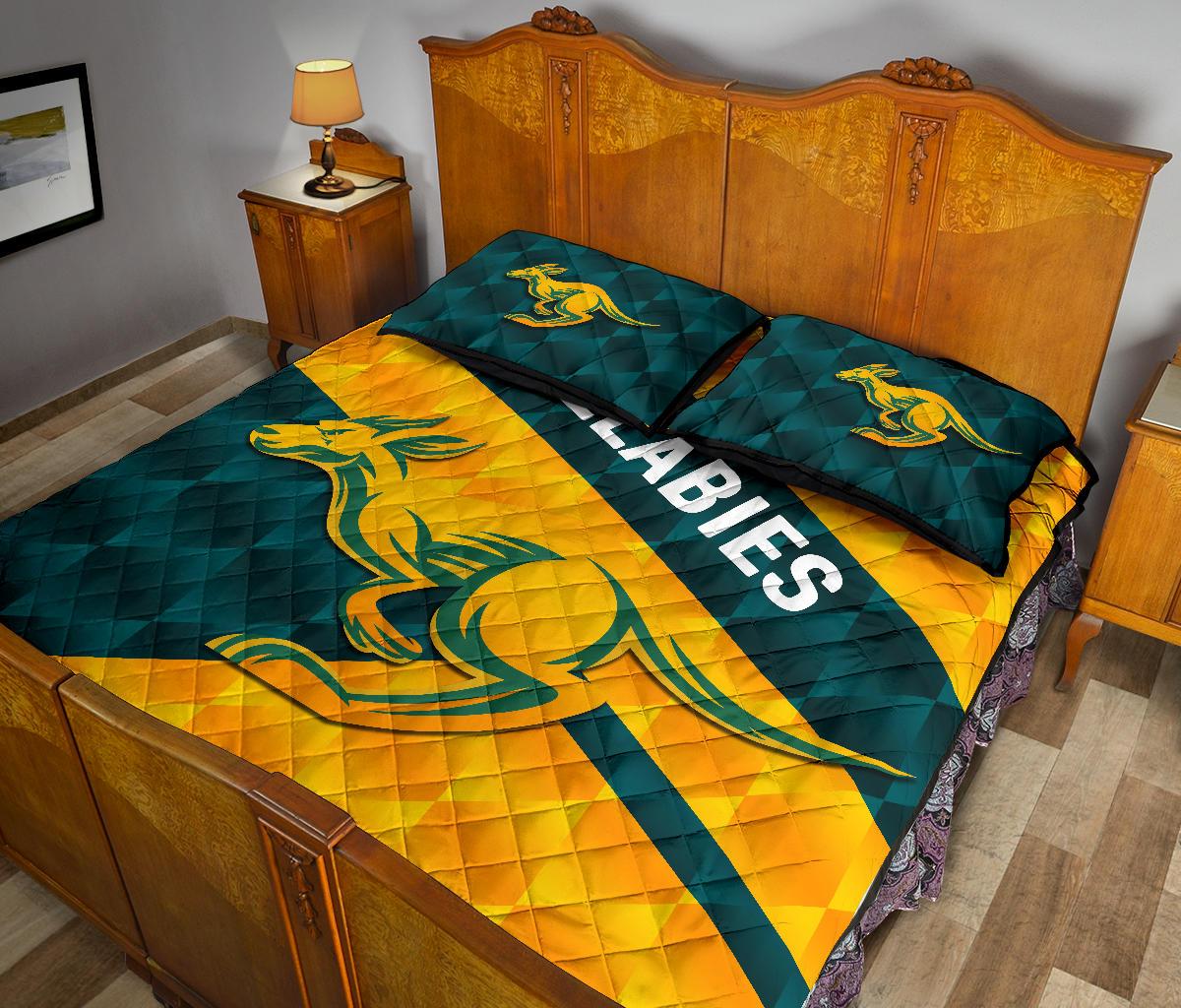 wallabies-quilt-bed-set-sporty-style