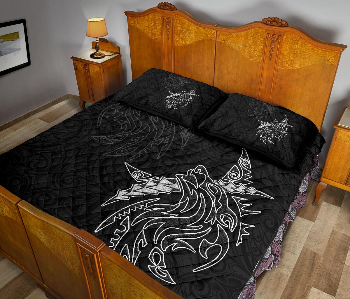 new-zealand-maori-tattoo-wolf-quilt-bed-set