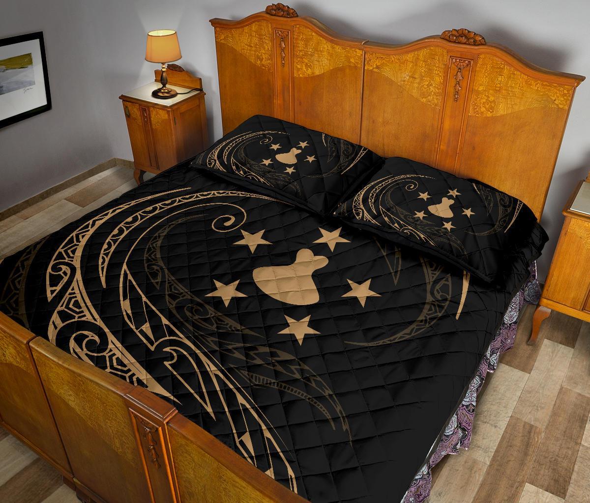 austral-islands-quilt-bed-set-gold-frida-style