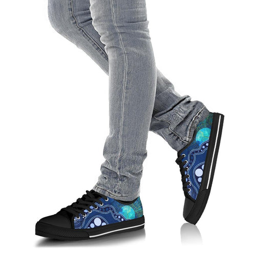 aboriginal-low-top-shoe-australia-indigenous-flag-circle-dot-painting-art-blue