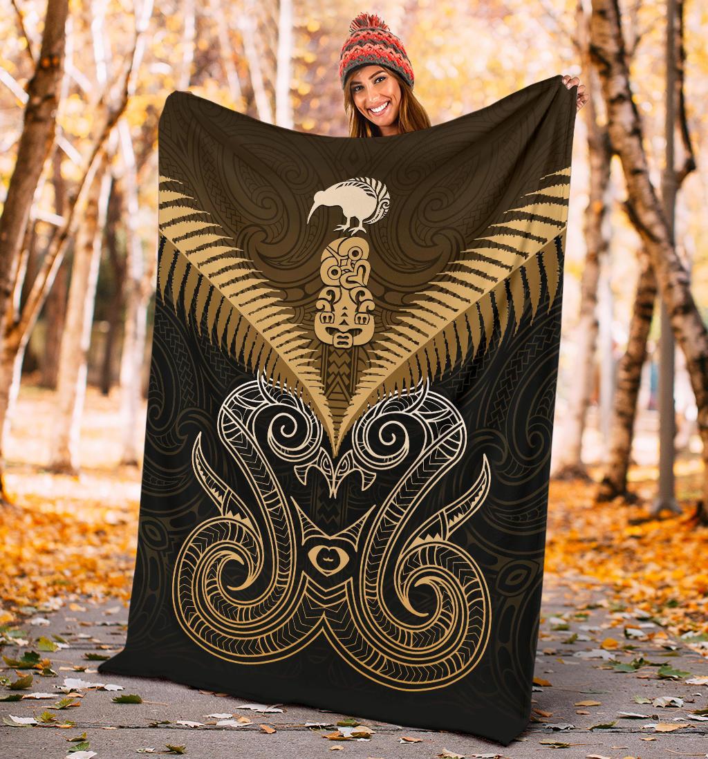 maori-manaia-new-zealand-premium-blanket-gold