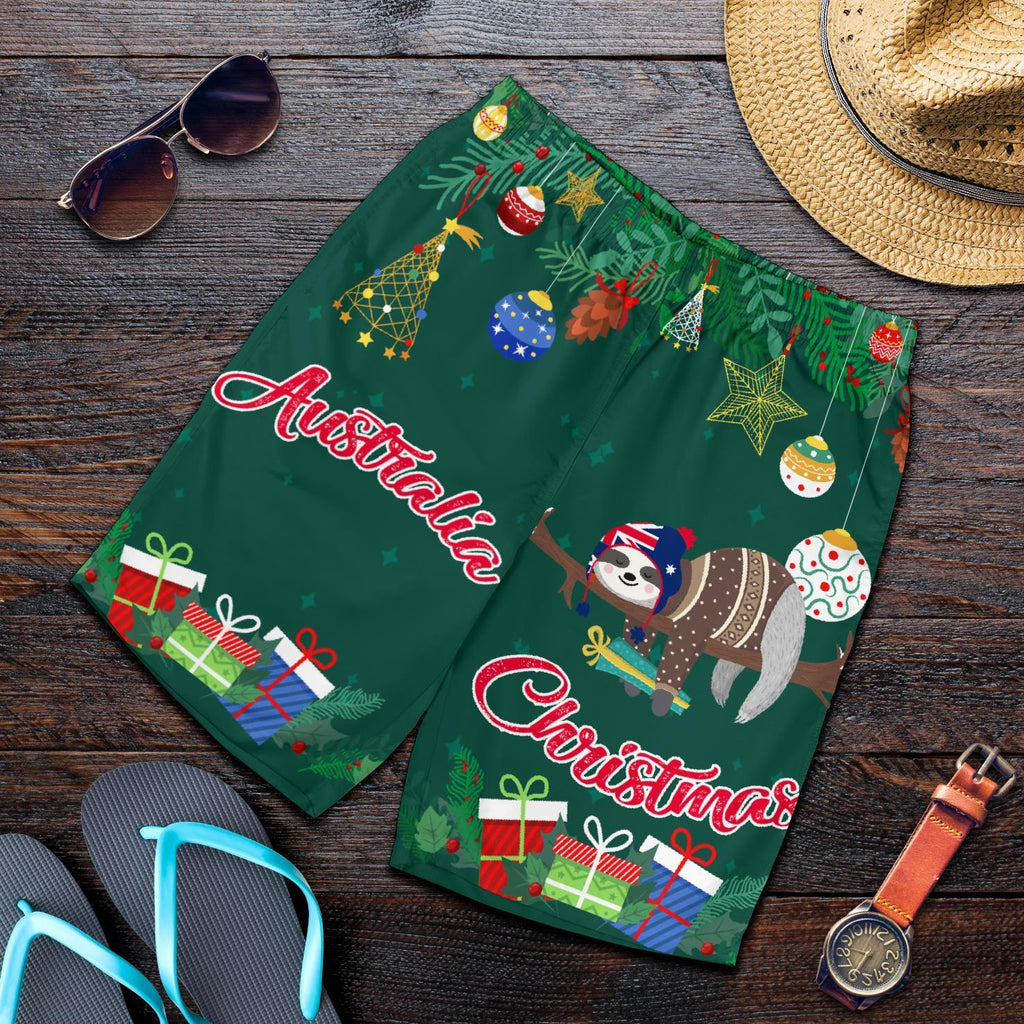 christmas-mens-shorts-green-merry-christmas