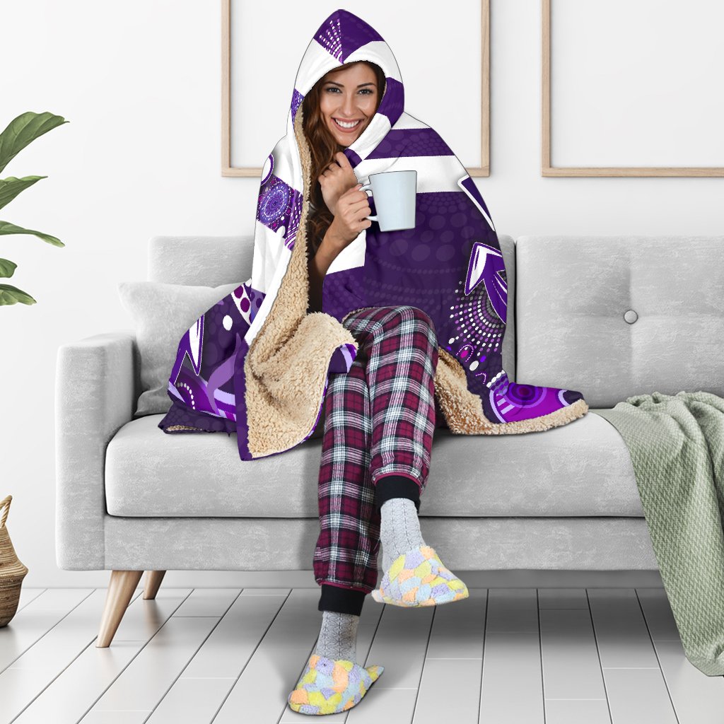 fremantle-hooded-blanket-dockers-indigenous-freo