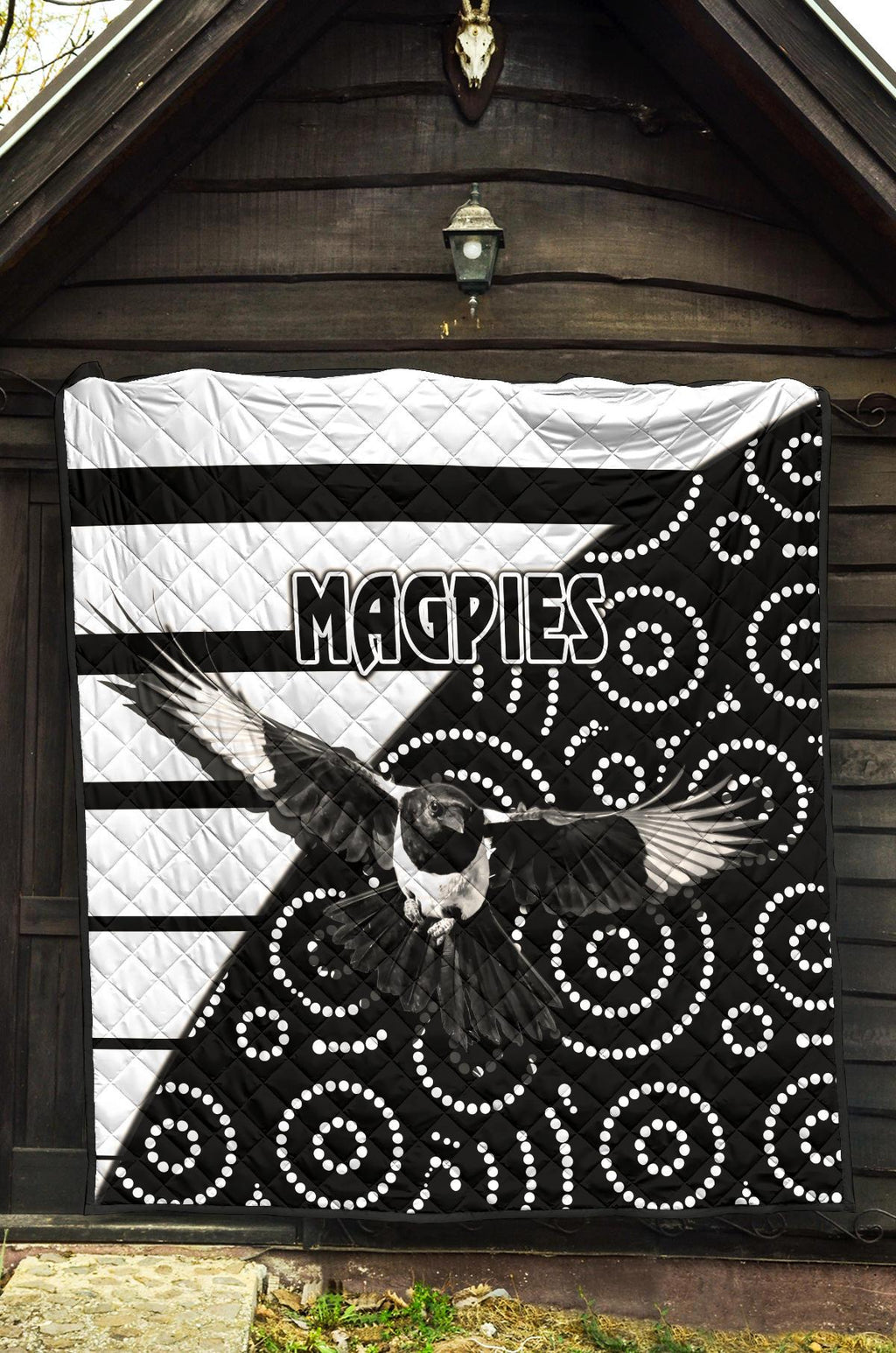 western-suburbs-magpies-premium-quilt-simple-indigenous