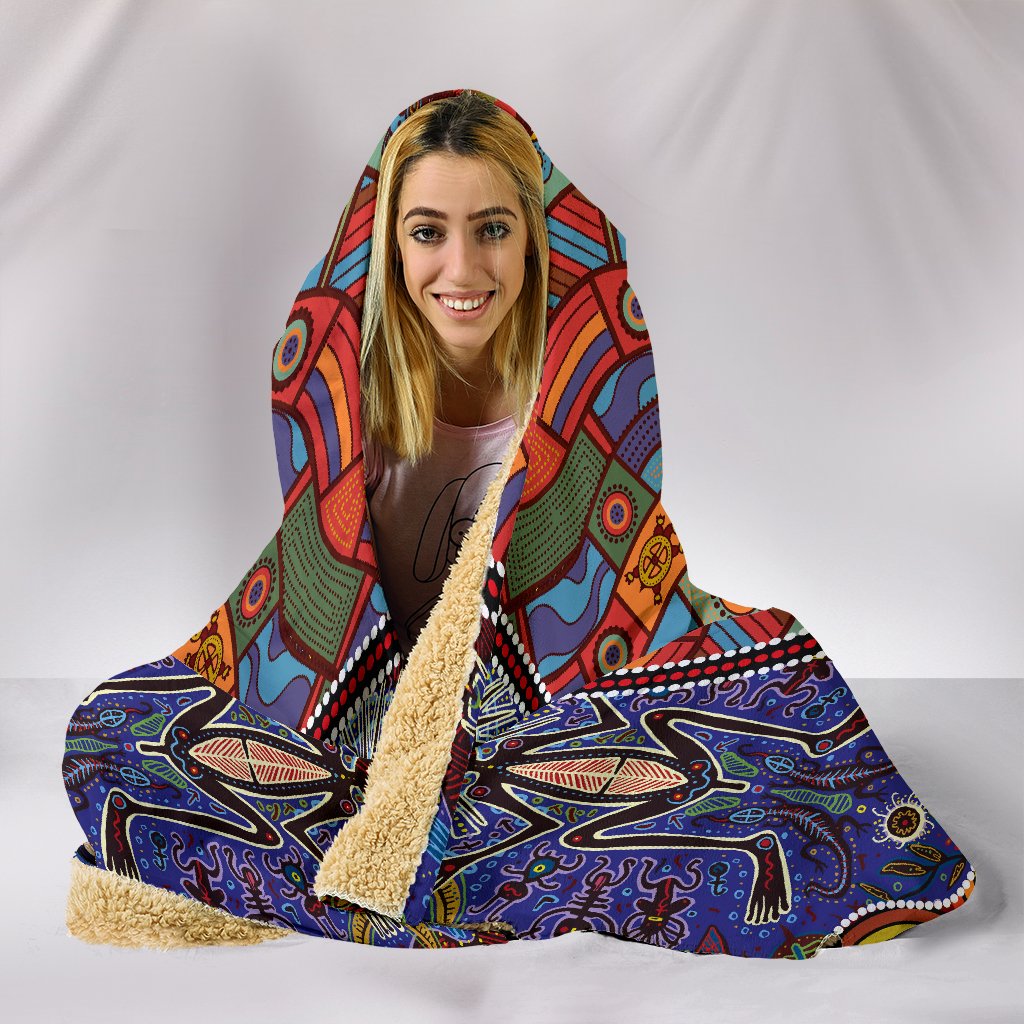 hooded-blankets-shaman-people-and-animals-1