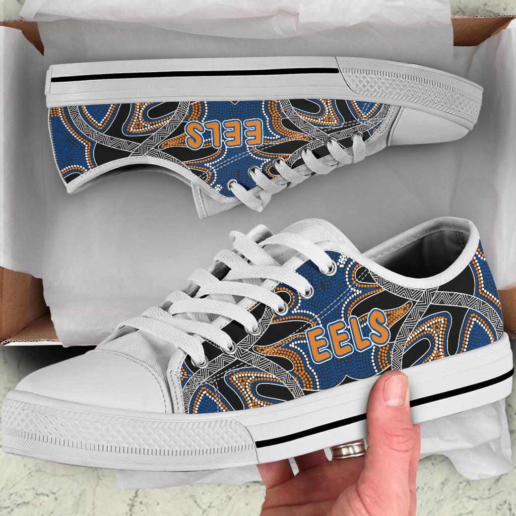 parramatta-low-top-shoe-indigenous-version