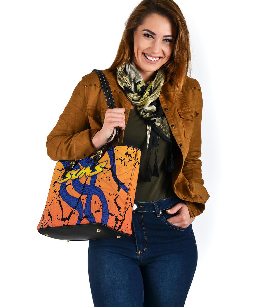 gold-coast-zip-small-leather-tote-suns-origin-indigenous