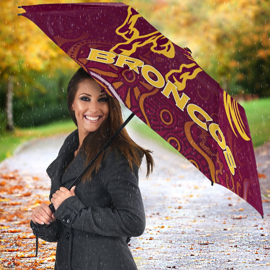 brisbane-broncos-indigenous-umbrellas