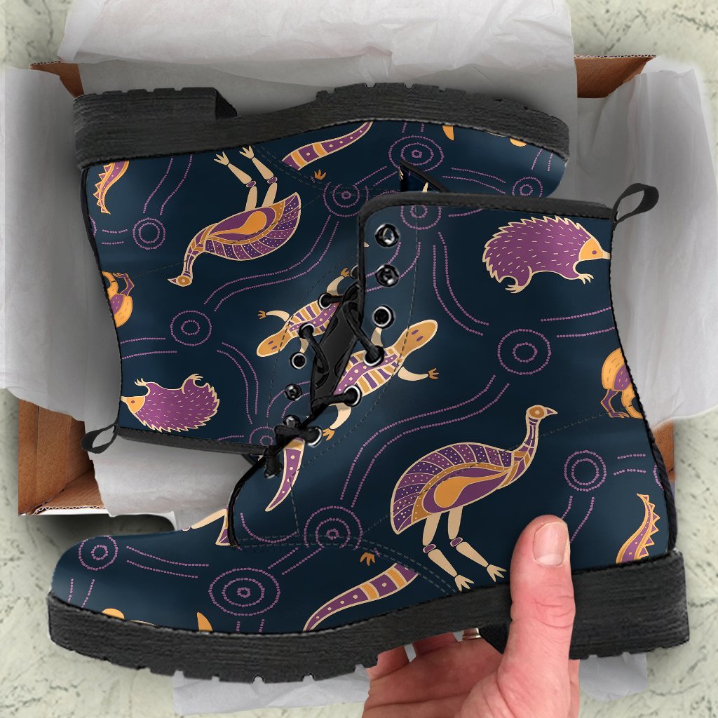 leather-boots-indigenous-animals-patterns