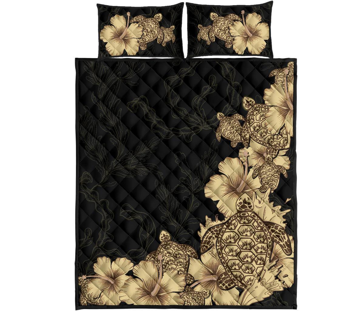 hibiscus-plumeria-golden-turtle-quilt-bed-set