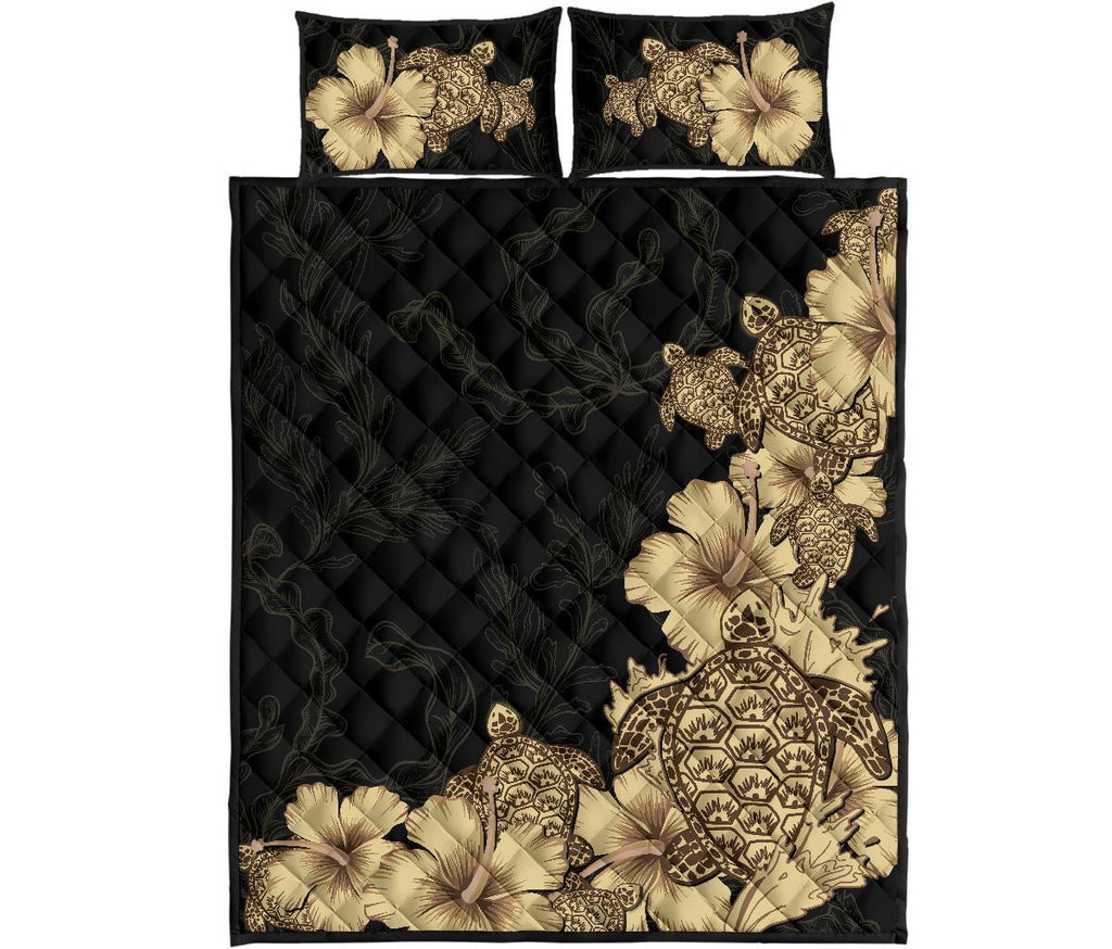 hibiscus-plumeria-golden-turtle-quilt-bed-set