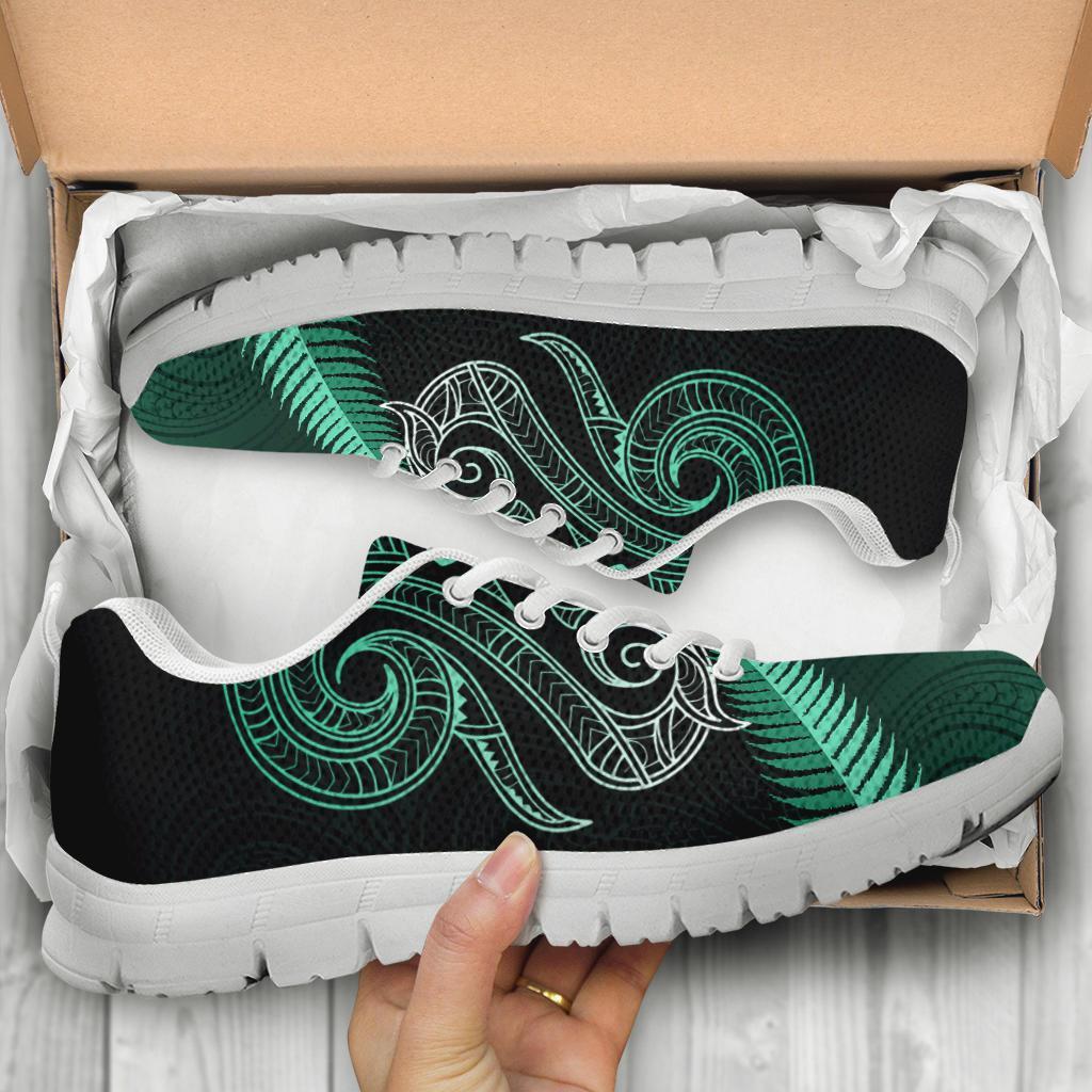 maori-manaia-new-zealand-sneakers-turquoise
