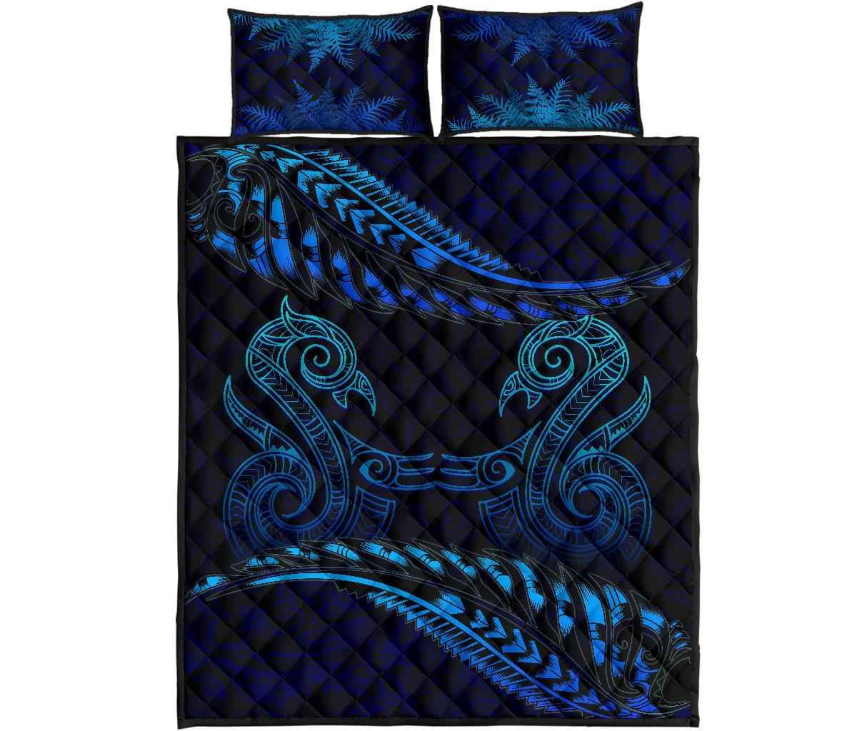 aotearoa-quilt-bed-set-blue-maori-manaia-with-silver-fern