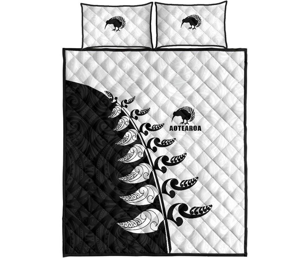 quilt-bed-set-nz-aotearoa-silver-fern-koru-style-black-white