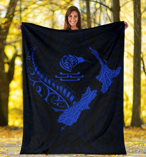 new-zealand-heart-premium-blanket-map-kiwi-mix-silver-fern-blue