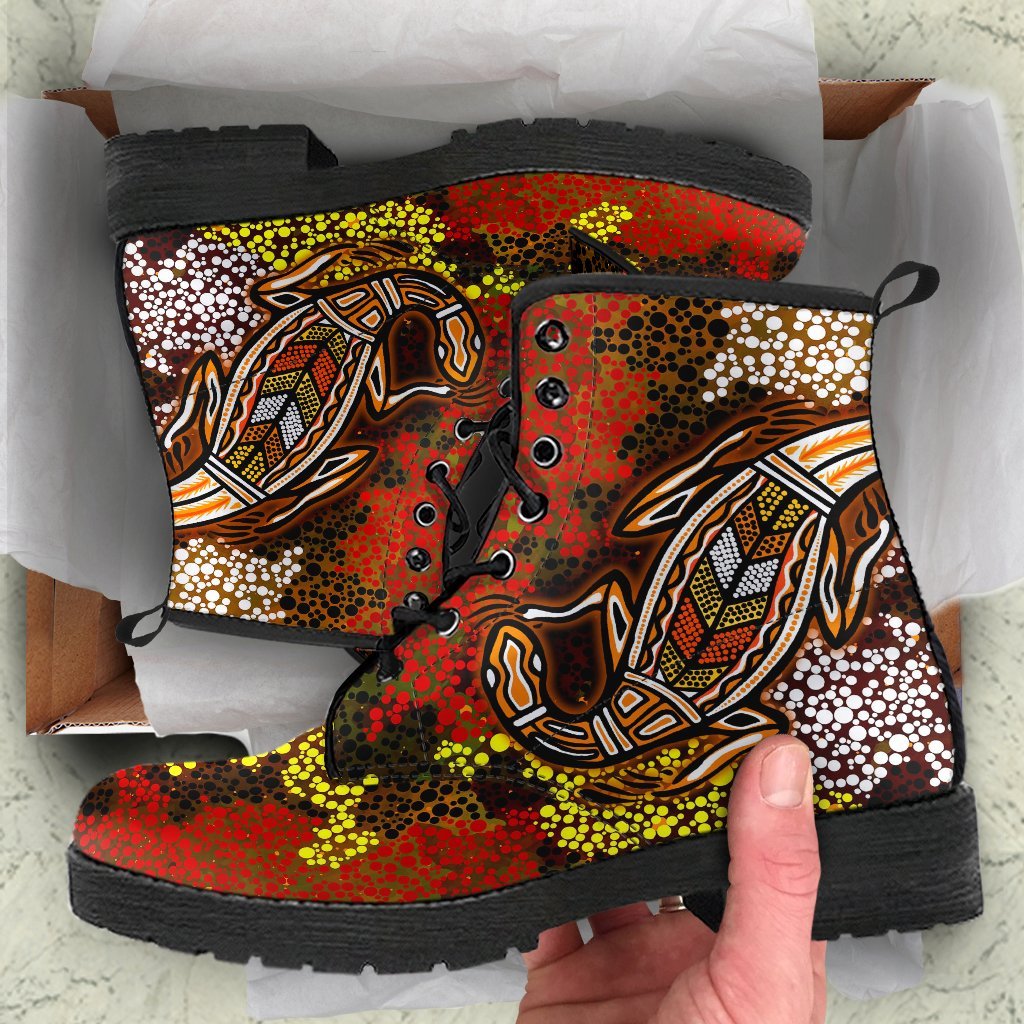 aboriginal-leather-boots-kangaroo-and-lizard-dot-painting-art