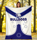 canterbury-bankstown-bulldogs-premium-blanket-simple-indigenous