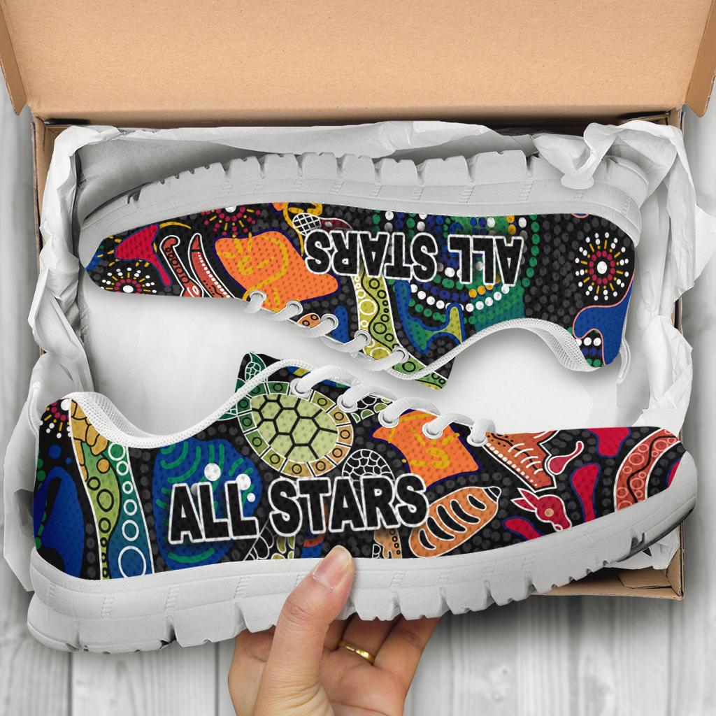 indigenous-sneakers-all-stars-pride-version