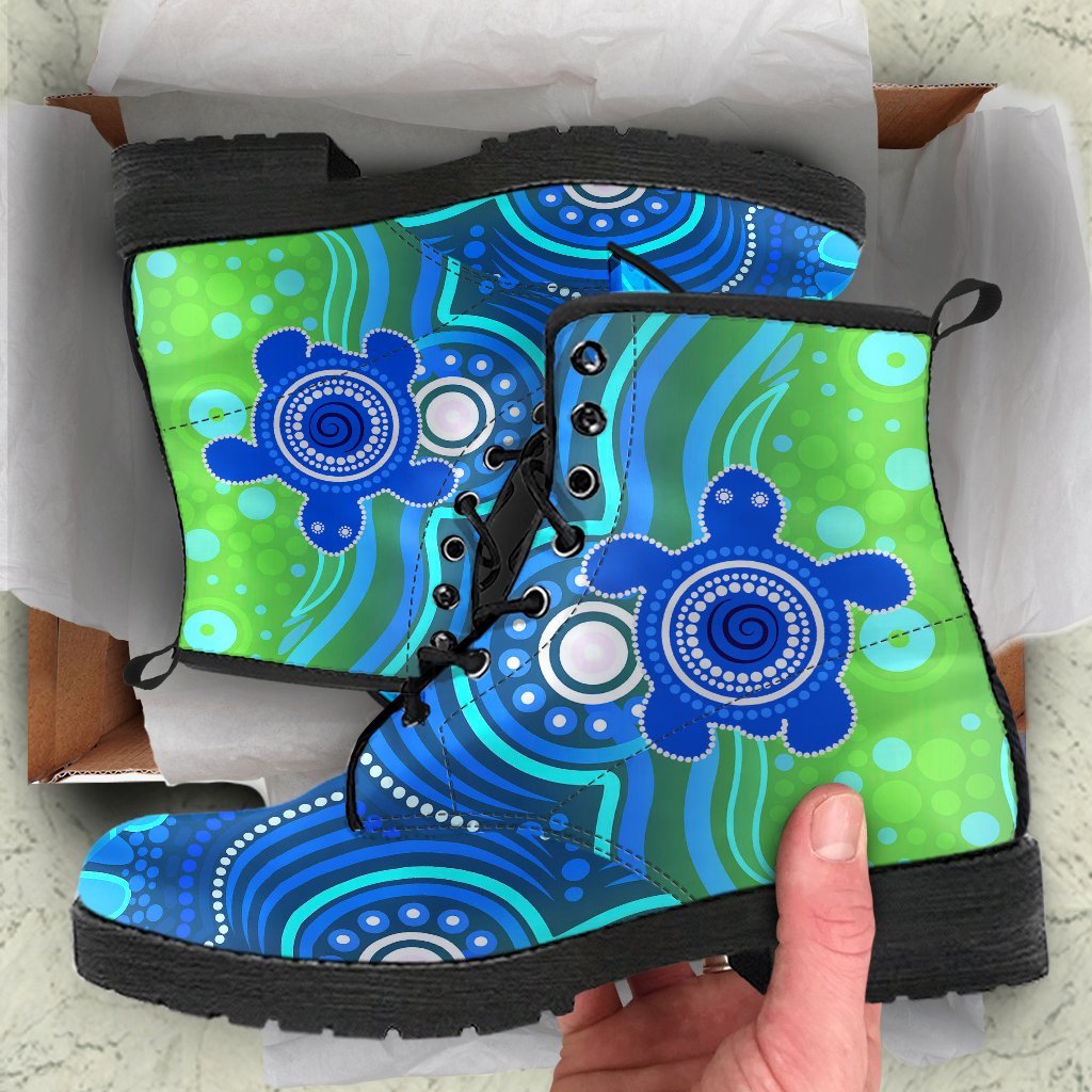 1staustrali-aboriginal-leather-boots-aboriginal-turtle-family