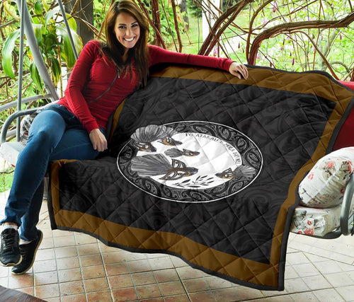 fantail-bird-new-zealand-quilt