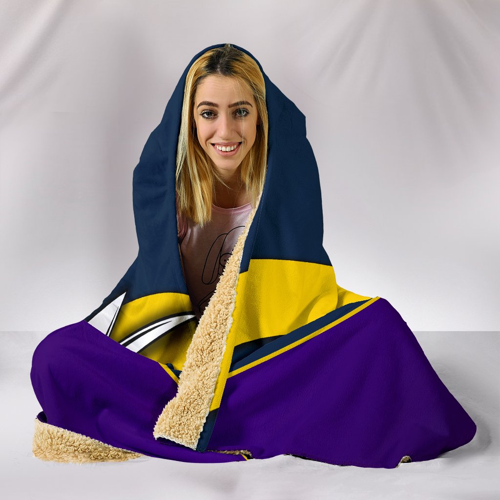 melbourne-hooded-blanket-thunder