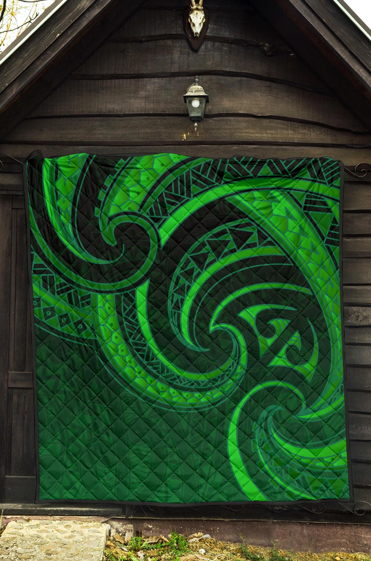 new-zealand-maori-mangopare-premium-quilt-polynesian-green