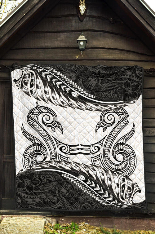 aotearoa-premium-quilt-maori-manaia-with-silver-fern