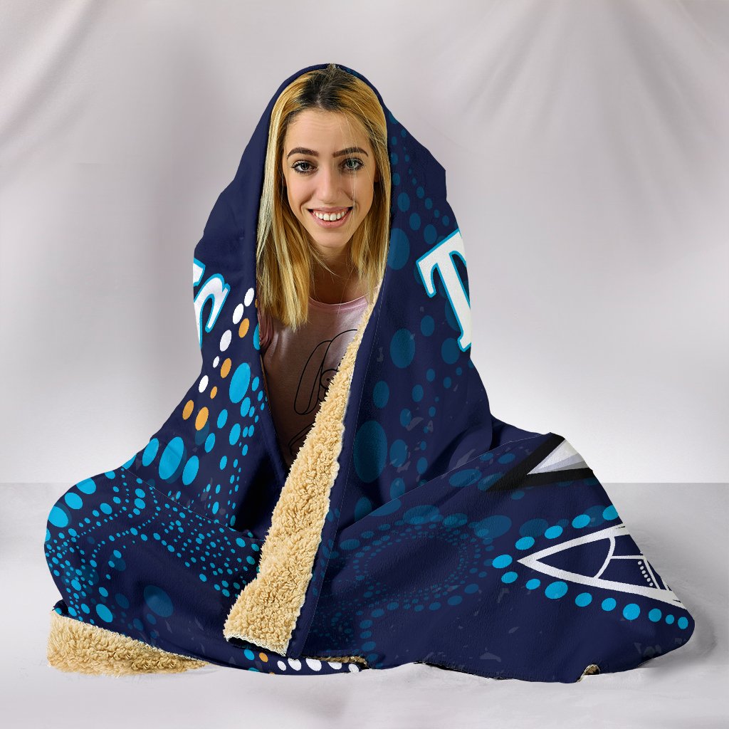 gold-coast-hooded-blanket-titans-gladiator-indigenous