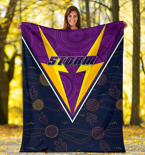 storm-premium-blanket-indigenous-artsy-style
