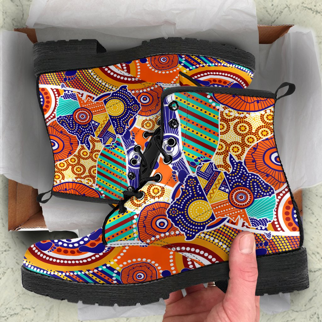 aboriginal-leather-boots-australian-map-dot-painting