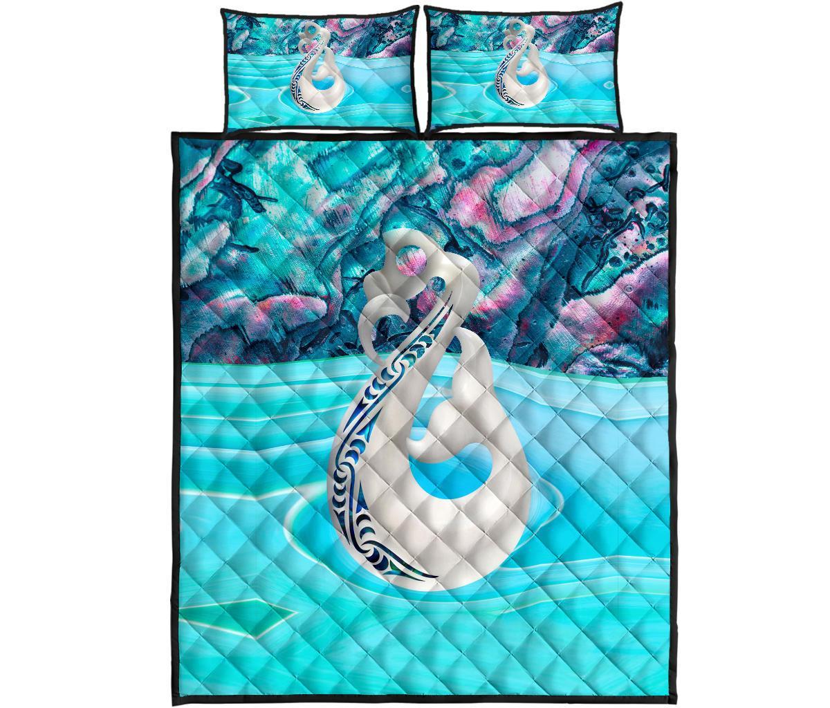 new-zealand-quilt-bed-set-maori-manaia-and-paua-shell-quilt-pillow-cover