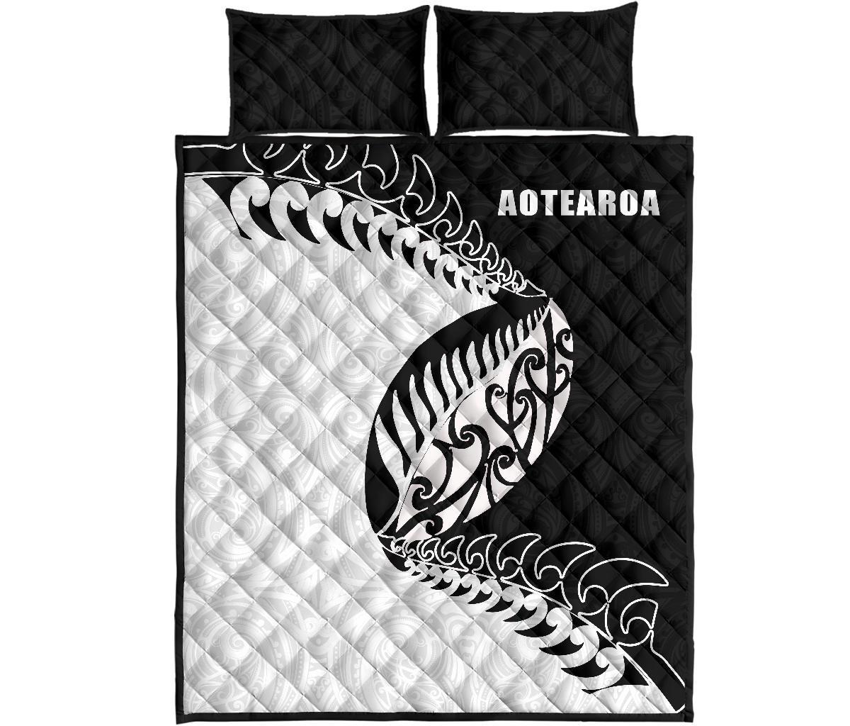aotearoa-rugby-fern-quilt-bed-set-white