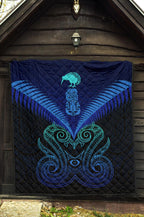 maori-manaia-new-zealand-premium-quilt-blue